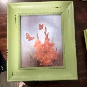 (2) matching 8x10 picture frames